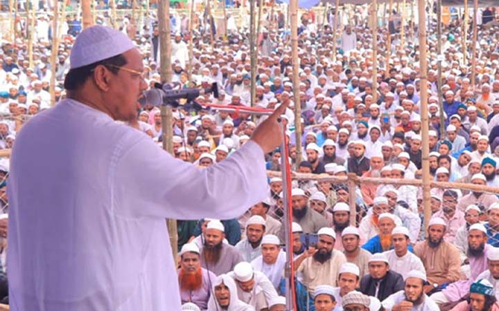 বাংলাদেশ নিয়ে ভারতের পার্লামেন্টে আলোচনা কেন, প্রশ্ন চরমোনাই পীরের